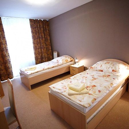 Hotel Spectrum Trnava Chambre photo