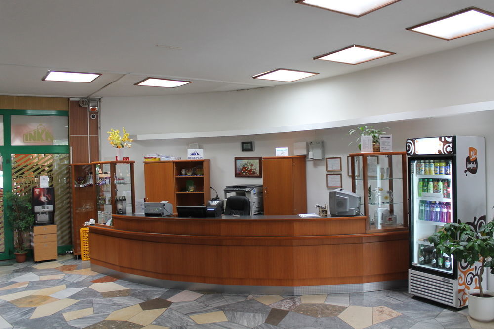 Hotel Spectrum Trnava Extérieur photo